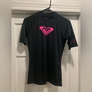 Roxy Rash Shirt Size Medium